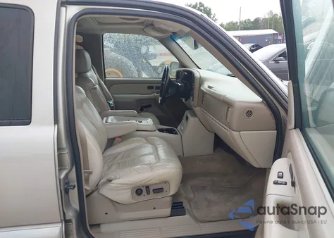 2001 Chevrolet Suburban K1500 from USA, damaged, VIN 3GNFK16T01G283984